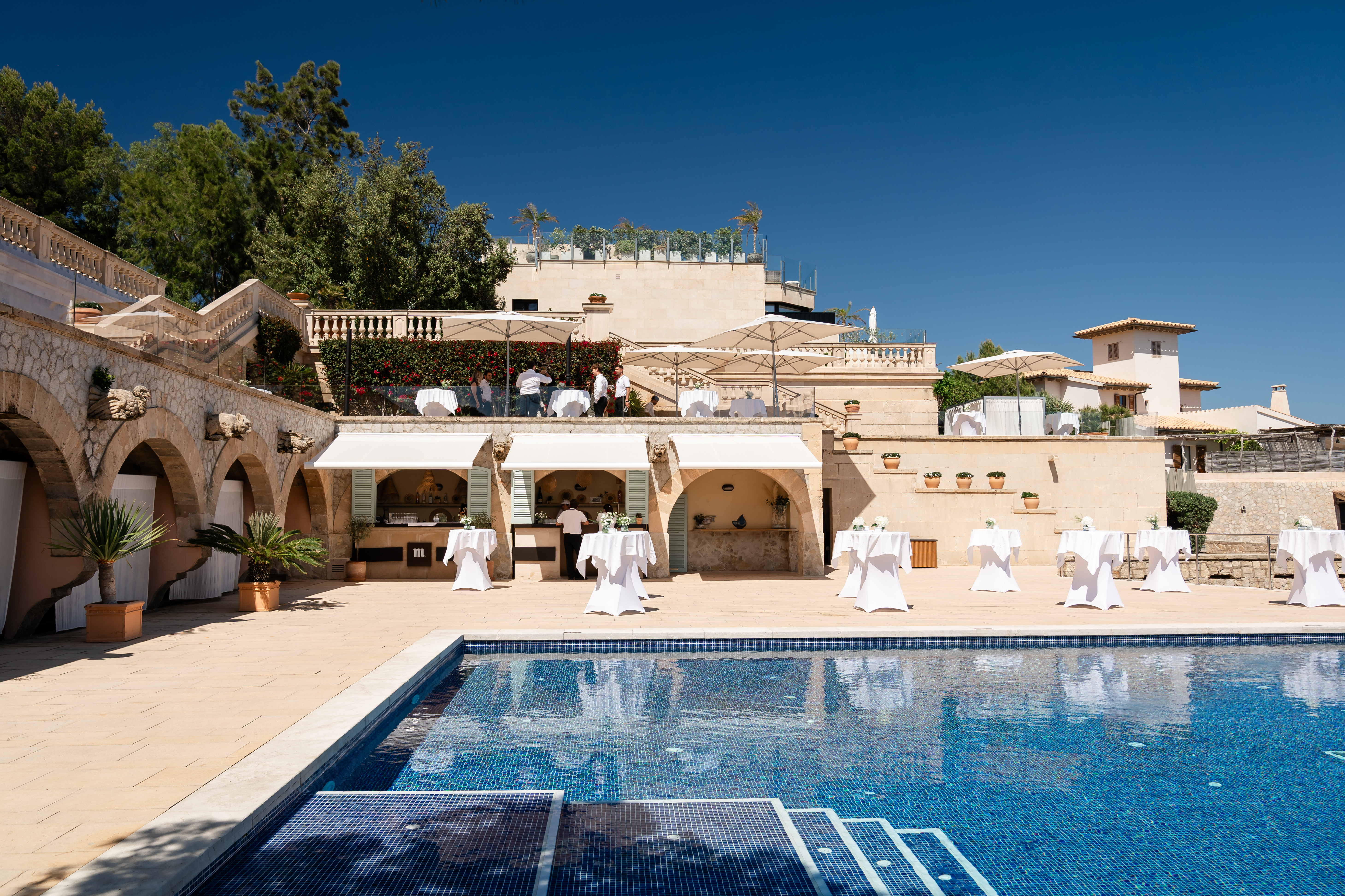 Luxus Hotel °182