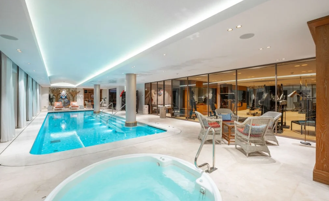 Luxus Hotel °214