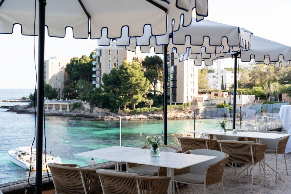 Luxury Hotel °182